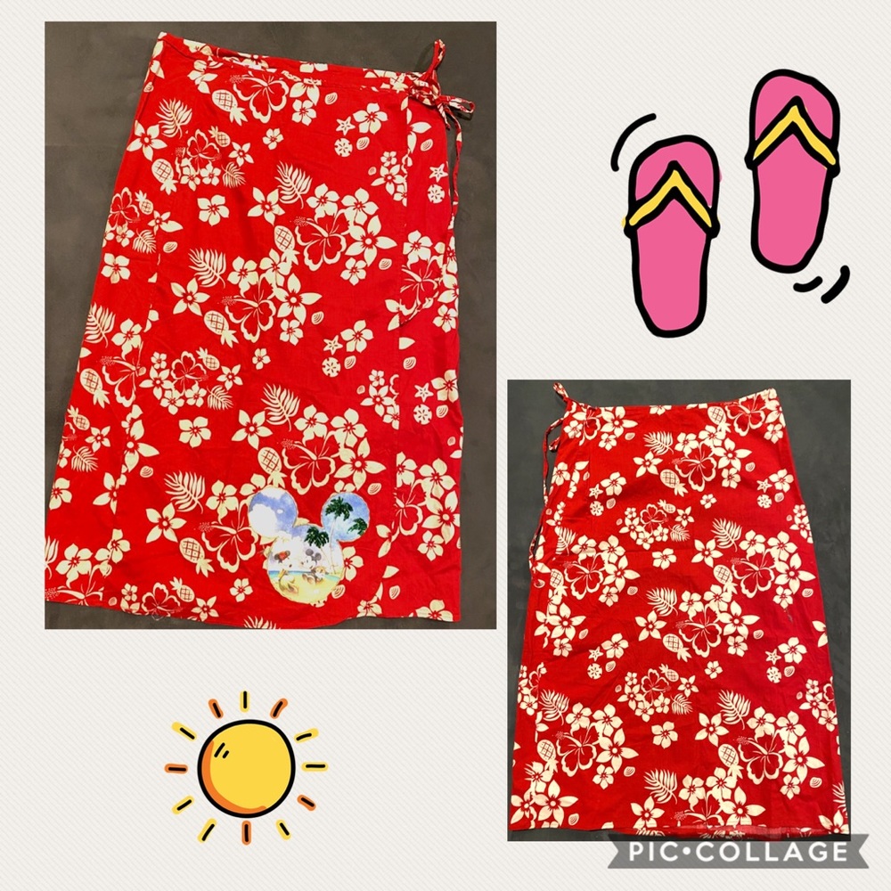 Disney NWT woman’s Hawaiian Wrap/ Sarong XS 2/4